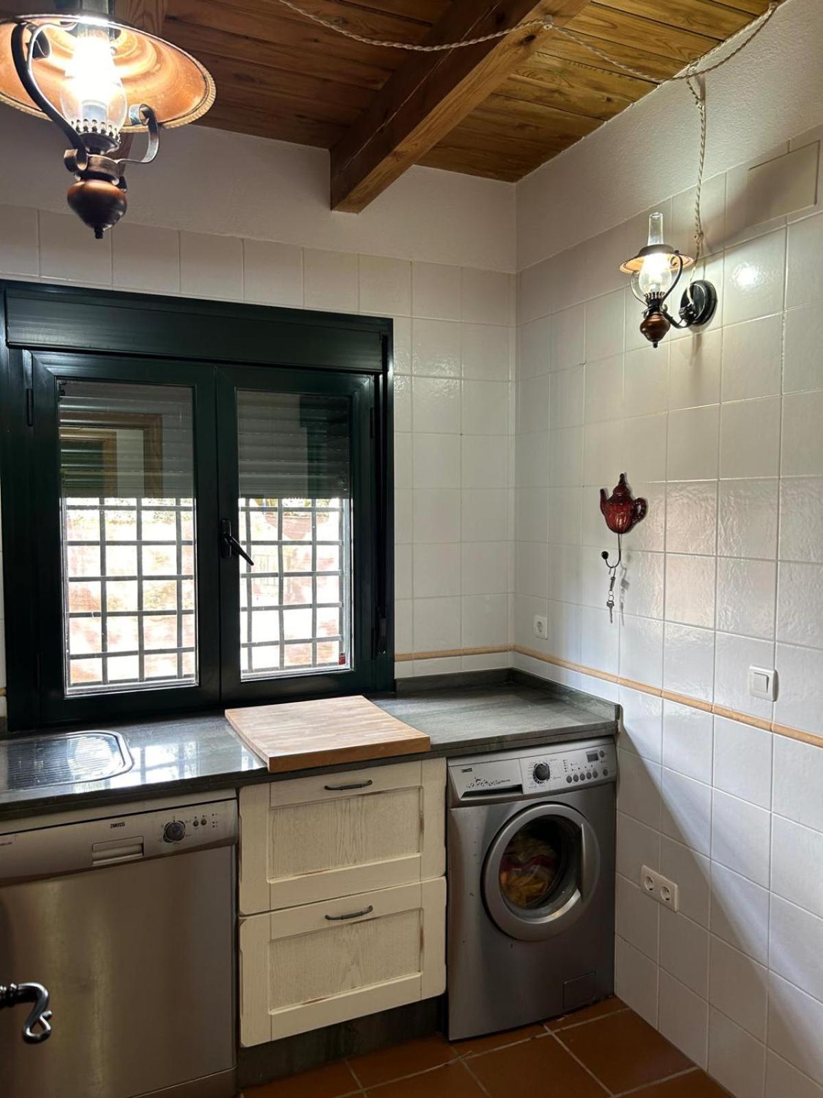 Hispalis Villa En Aracena La Umbria  ภายนอก รูปภาพ